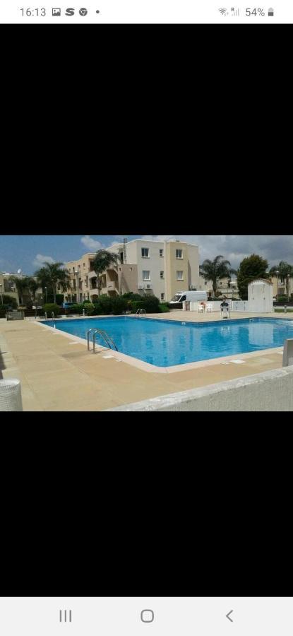 Beautiful 2-Bed House In Mandria Paphos Villa Exteriör bild