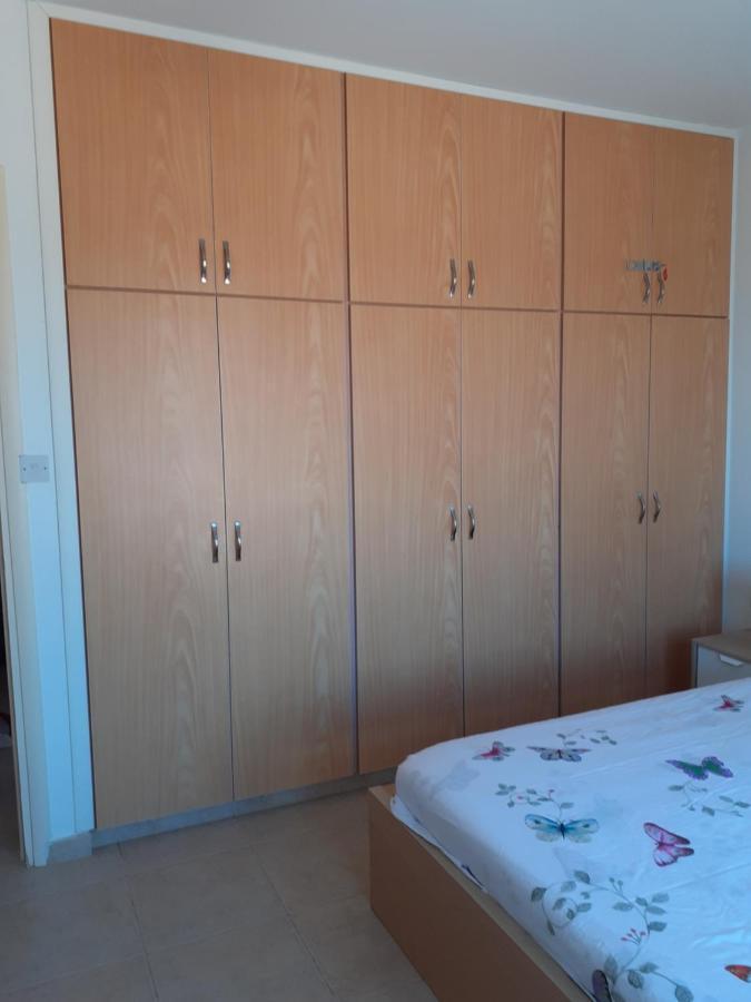 Beautiful 2-Bed House In Mandria Paphos Villa Exteriör bild